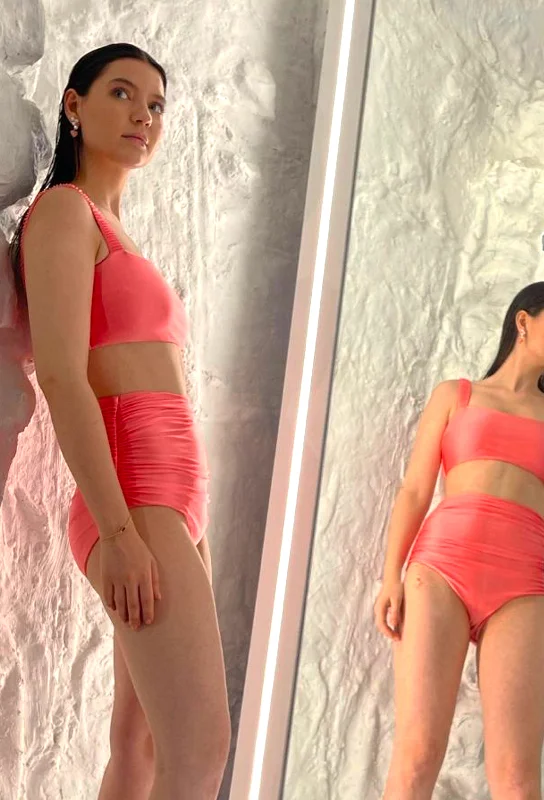 Plus - size swim sets for a comfortable and flattering fitSunset Song Swim Set