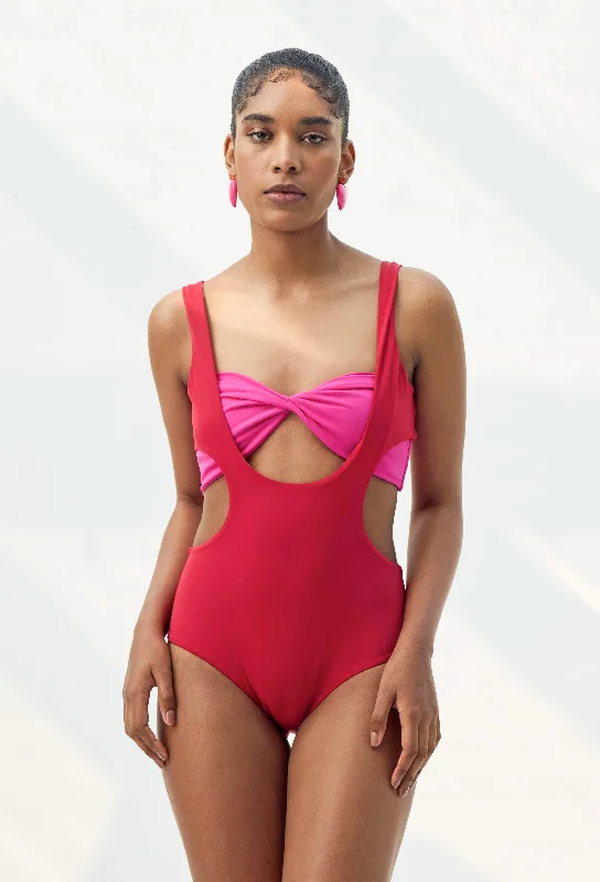 Striped swim sets for a classic beach lookVolander Swim Set